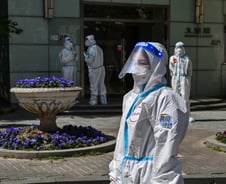 왜 '한국 옷'일까? 中서 쓴 '코로나 오명'에 과학은 있나 [광화문]