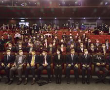 예의와 염치, 이승만과 젤렌스키[광화문]