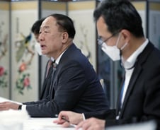 '벼락거지' 쏟아졌는데...이제와 "집값 잡았다"는 정부[세종썰록]