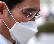 박근혜는 맞고 이재용은 틀리다(?)