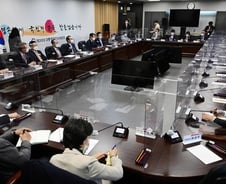 [단독]인수위, '리쇼어링 기업' 세액감면 요건 완화 추진