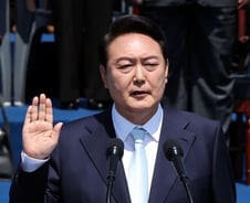 시작부터 '평화'… 北核어법 바꾼 尹대통령, 北 호응할까