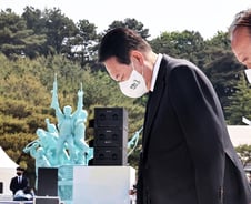 尹대통령 "오월 정신, 국민 통합의 주춧돌…국민 모두 광주시민"