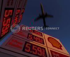 '물가압박 쇼크' 美증시 폭락, 대형유통株 타겟 25%↓[뉴욕마감]