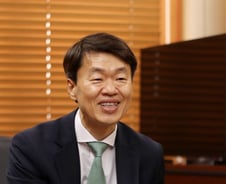 산업·통상·에너지 다 한 정책 전문가…이제는 車·ICT 융합으로