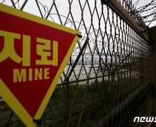 [기자수첩]"비 오면 플라스틱 지뢰가"…이대남, 지금도