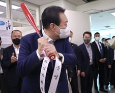 '女장관 발탁' 尹대통령이 변했다?…"고민 많았다, 행동으로 답변"