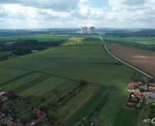 [르포]"방사능이 시내보다 적어요"...꽃밭속 체코 원전 가보니
