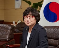 "17개 경쟁기업 모아 원팀으로"…'탄소중립'에 사활 건 연구기관