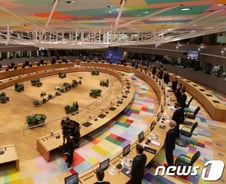 ESG 보고 의무 강화한 EU, 기후변화 공시하는 美…"韓 기업, 철저 대비 필요"