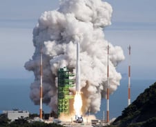 [기자수첩]우주를 보는 한일 양국의 엇갈린 시각