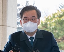 [단독]윤석열 정부 첫 검찰총장에 '구본선 전 고검장' 유력