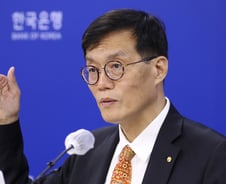 물가·환율 함께 노린 '빅스텝'…연내 기준금리 3% 간다? "가능"