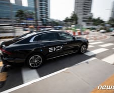 "택시가 안 잡혀 집에 못 가요"...한국은 유니콘의 무덤인가