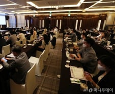 "ESG는 선택 아닌 필수"…중소기업도 대비해야 산다