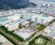 [르포]'TOP3' 노리는 삼성전기 부산 공장…"품질이 초격차 만든다"