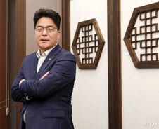 "전자상거래 수출 애로 해결할 것…관세 규제 과감히 푼다"