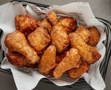 [기자수첩]교촌치킨 배달비 논란의 이면