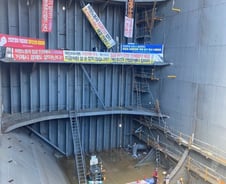 [르포]불법점거 50일, 모두가 지쳤다…8000억 손실보다 깊어진 '대립'