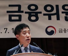 뉴딜은 죽여도, 벤처는 살려라 [우보세]