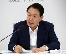 "'전문가 내각' 尹정부, 엘리트주의 버리고 '국민 설득' 나서야"