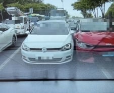 [단독]신호대기 차량 사이로 질주…'11대 쾅쾅쾅' 20대男 체포 [영상]