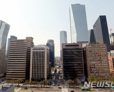 [기자수첩]"증권사들이 정작 자기회사 주가는 방치합니다"