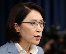 尹대통령이 주문한 '스타장관', 왜 찾기 어려울까[우보세]