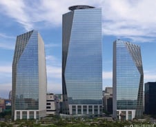 [단독]미래에셋 4조 IFC 인수 불투명…'보증금 환불방안'까지 검토