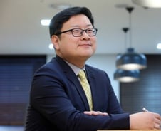 공포의 슈퍼달러가 온다..."환율 1500원 충격 각오해야"