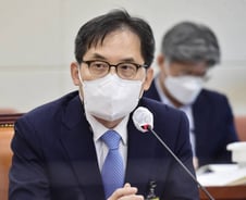 [단독]사무처-위원회 이원화, 공정위 조직 개편한다