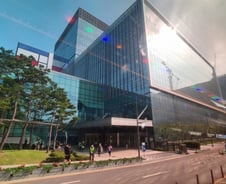 "인근 노동자 다 몰려 와"…투자 쉴 틈 없는 삼성 반도체 평택캠퍼스[르포]