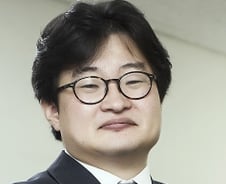 [기고]차량용 OS 격변기, 소프트웨어 투자 어느 때보다 중요하다