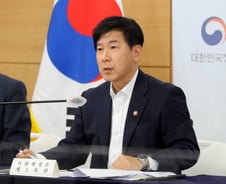 [기자수첩] '3수째' 재정준칙, 더 미뤄선 안 된다