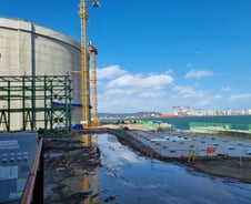 "탱크 1기가 축구장 하나" 국내 최대 LNG터미널 건설 현장 가보니[르포]