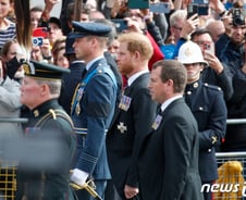 [우보세]英여왕 장례식서 볼 수 없었던 이것