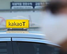 "시민에 부담 전가"vs"택시만 잡힌다면야…" 택시대책에 시민 반응 양분