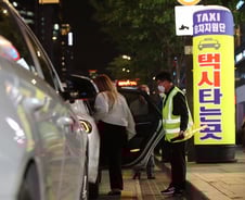"택시호출비 90% 기사에"…국토부 방침에 모빌리티 기업들 속앓이