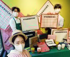 스벅, 캐리백 '발암물질' 알고도 쉬쉬?…"논란 1주일 전 이미 파악"