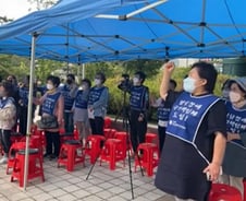 "탈시설은 감옥"VS"사형선고" 국감 앞두고 거리로 나선 장애인 부모들