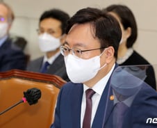 여가부 폐지 후 복지부 이관?…복지장관 "인구·가족정책 연계 추진해야"