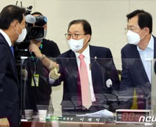 "이재명 유죄면 선거 보조금 반환" vs "아직 1심도 안끝나"