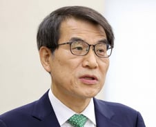 '이재명 기소·감사 거부'…선관위 두고 행안위 여야 난타전