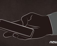 "엄마 폰 고장났어"…피싱범 카톡 '계정정지', 소용없었던 이유 있었네