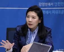식약처 국감서도 백경란 질병청장 '바이오 주식 보유' 논란