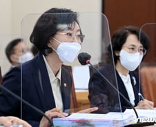 감기약대란 우려에도 "쓸 수 있는 카드 다 썼다"…식약처 약가인상 검토