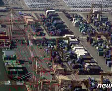 "우리가 중국보다 앞선 게 없다"...교육·의료 앞세워 대륙 뚫는다