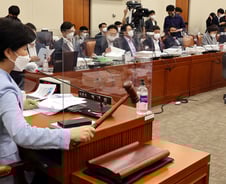 [단독]정무위, 24일 종합국감서 자칭 '빗썸 회장' 강종현 증인 채택