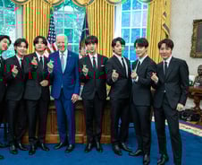 'BTS' 군대 가면 끝?…대중예술인 병역특례 논란 끝내선 안된다