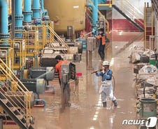 [단독]"카카오 같은 사태 막아라…포스코도 공정 이원화해야"